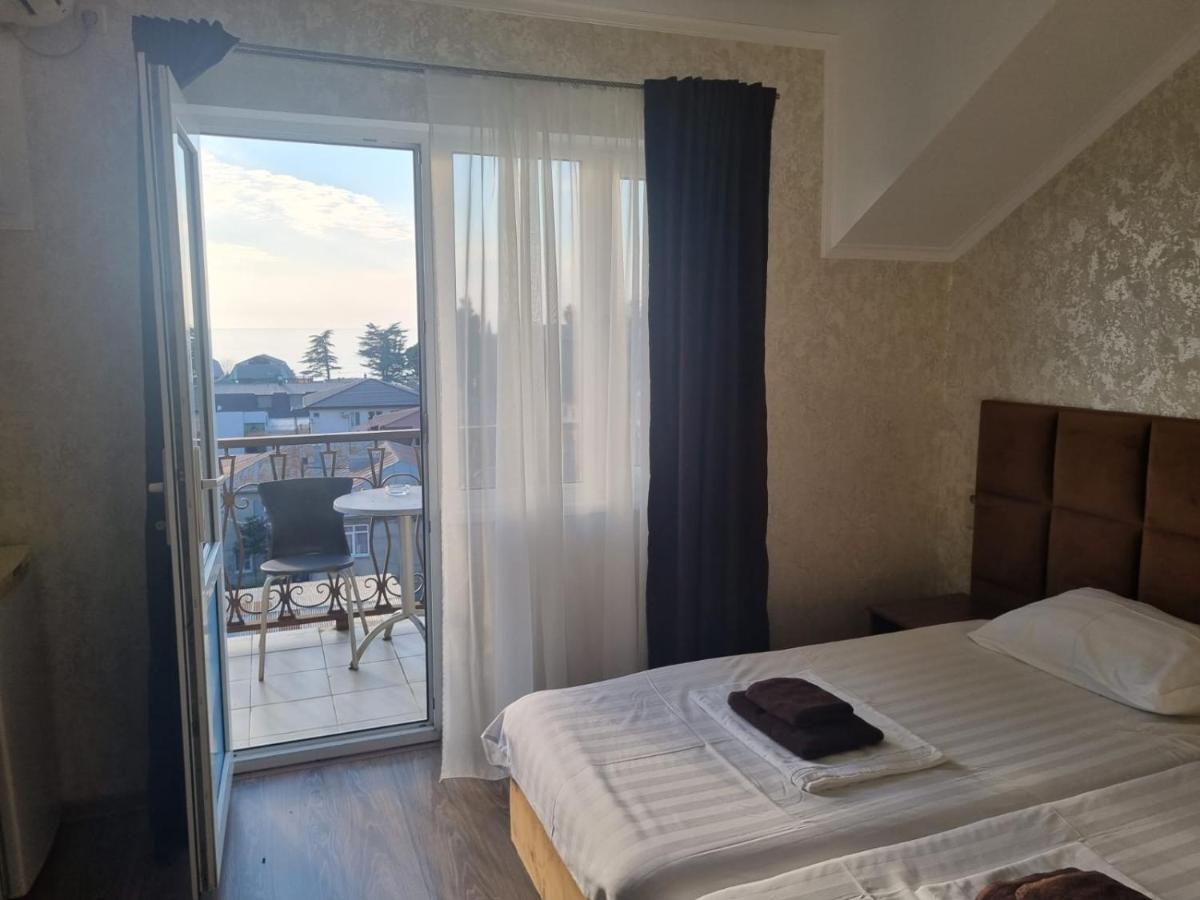 Ахра Hotel กากรา ภายนอก รูปภาพ