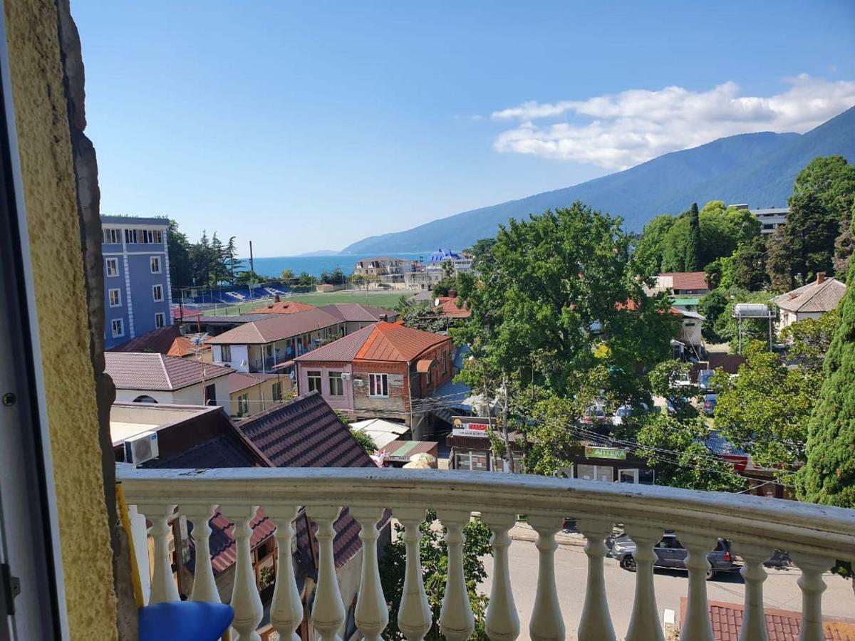Ахра Hotel กากรา ภายนอก รูปภาพ